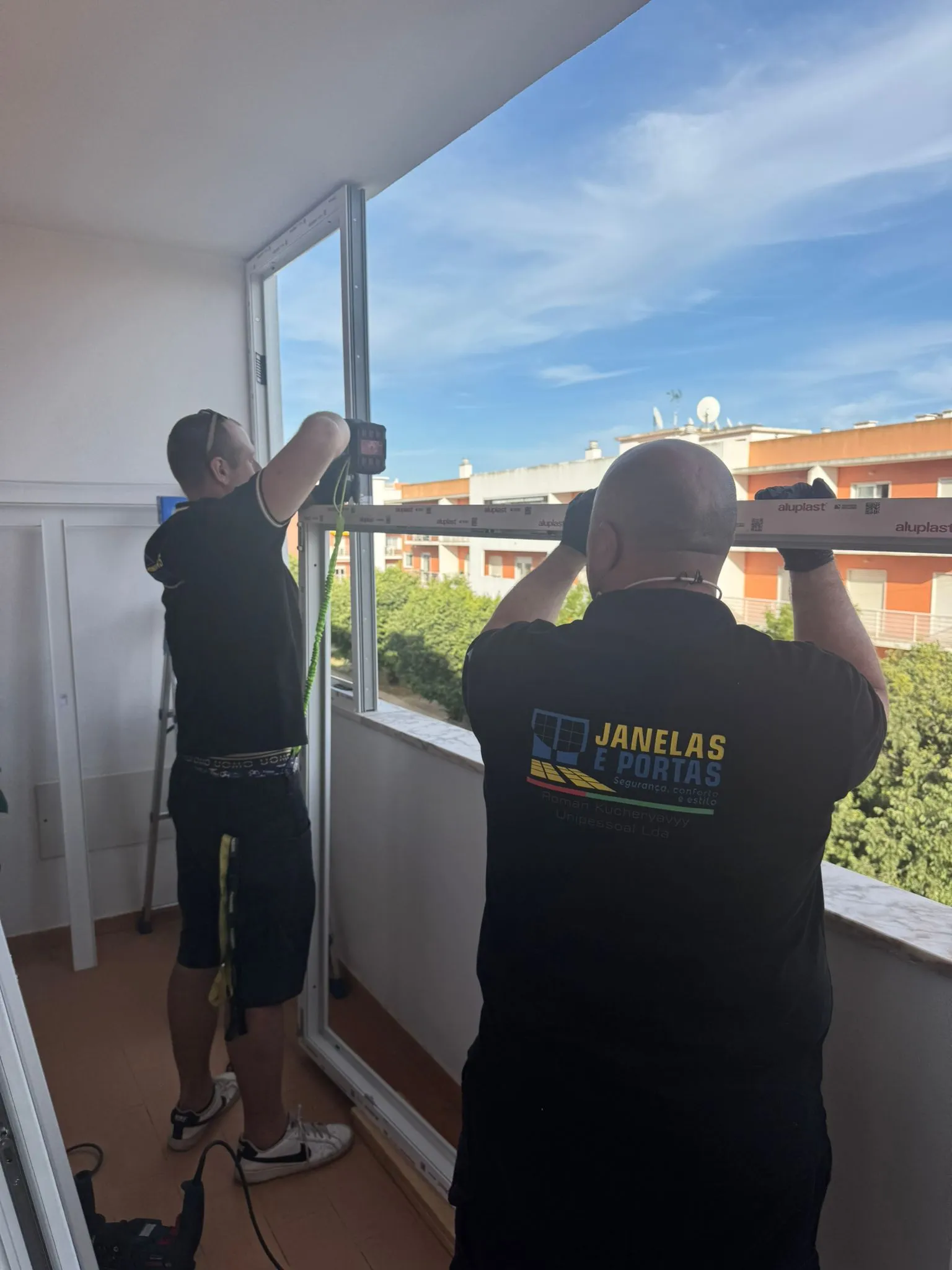 Janelas e portas em PVC instaladas no Algarve