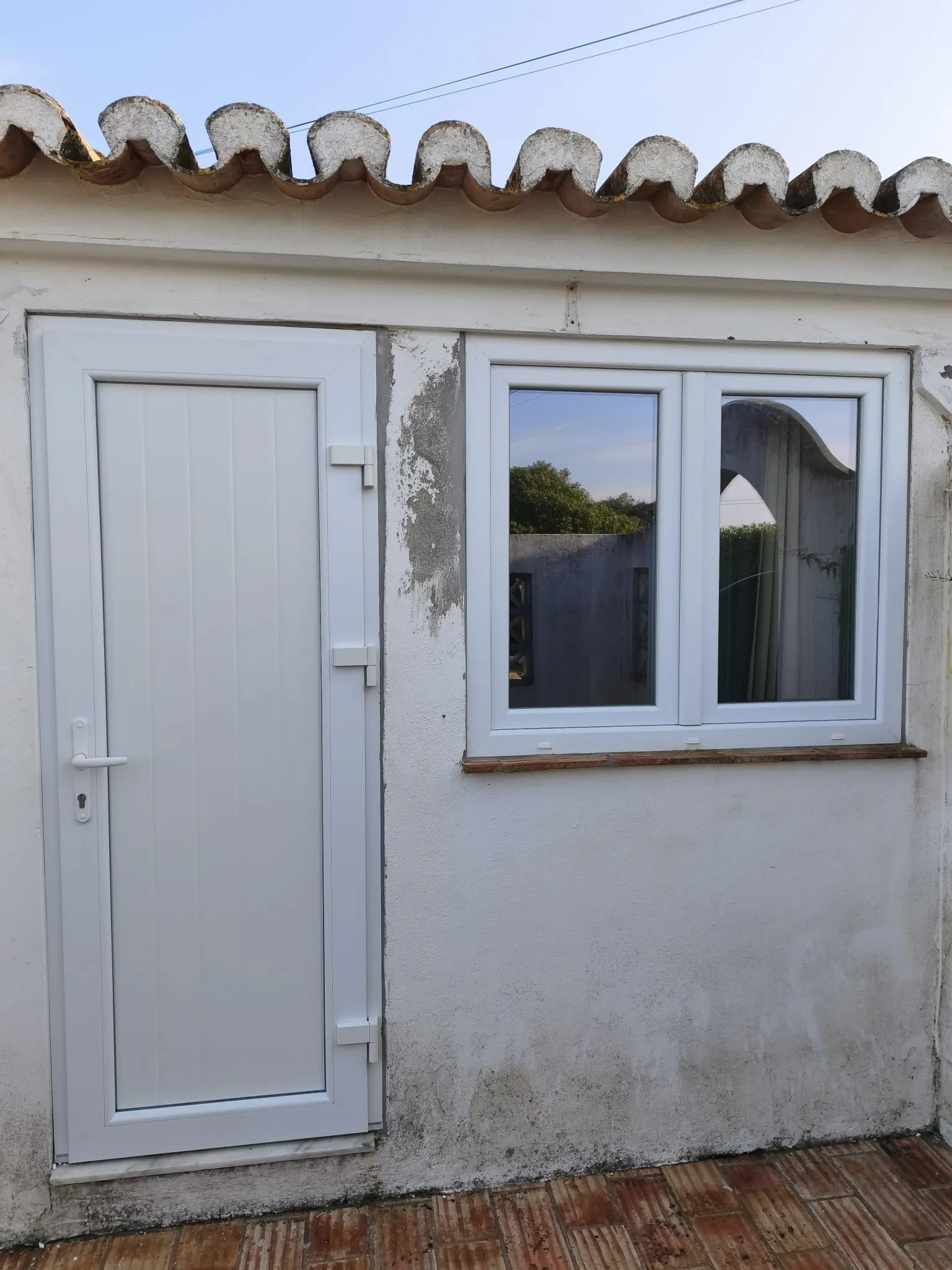 Janelas e portas em PVC instaladas no Algarve